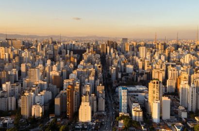 Investindo no Mercado Imobiliário Brasileiro: Regiões Chave e Oportunidades