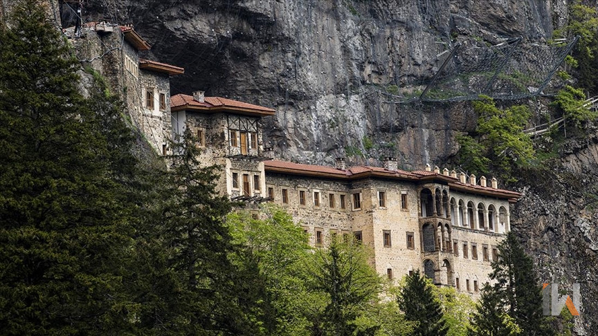 <h3>SÜMELA MONASTERY  </h3>Sümela Monastery is one of Turkey's most famous historical structures. Perched on a steep rock, its location adds a unique appearance and inner tranquility to the monastery. Dedicated to the Virgin Mary, this Greek Orthodox monastery is believed to have been built by two monks, Sophronios and Barnabas, during the 4th century in the Byzantine Empire era. The initial construction was restored in the 6th century. However, the present-day monastery was reconstructed in the 13th century and held great significance in the region at that time, even being financially supported by the empire. After the Ottoman Empire took control of the region, special privileges were granted to Sümela Monastery, and its rights were preserved. The monastery, restored once again in the 18th century and expanded with additional buildings in the 19th century, includes a main church, library, kitchen, chapel, and student rooms. Despite some parts being in ruins over time, Sümela Monastery still reflects enchanting historical richness.